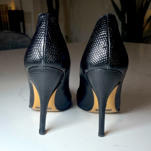 HP 🎉 Dolce & Gabbana Leather Heels - Picture 4 of 8